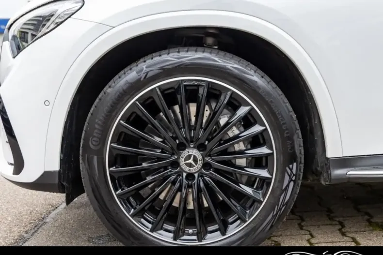 Mercedes-Benz GLC 200 din 2024 cu 15.200 km - oferta MER114253 - foto 9