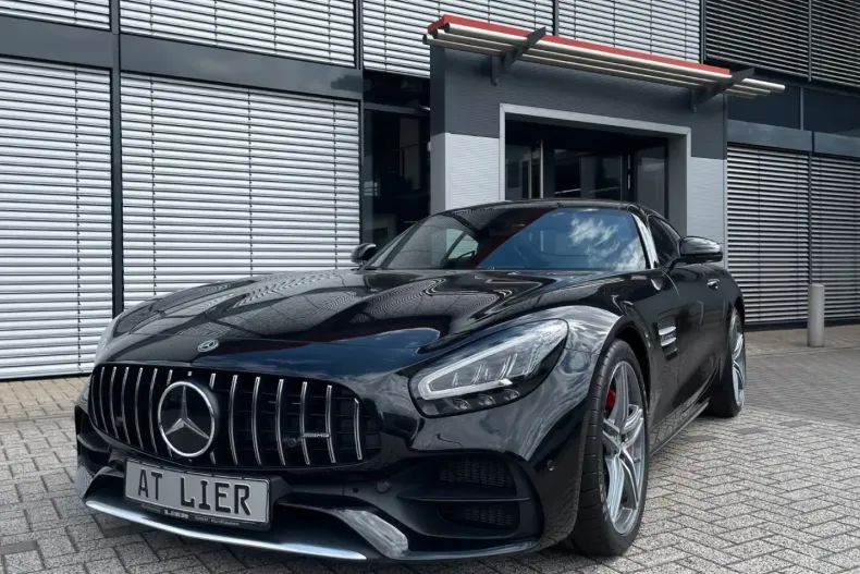Mercedes-Benz AMG GT din 2021 cu 23.453 km - oferta MER114255 - foto 2