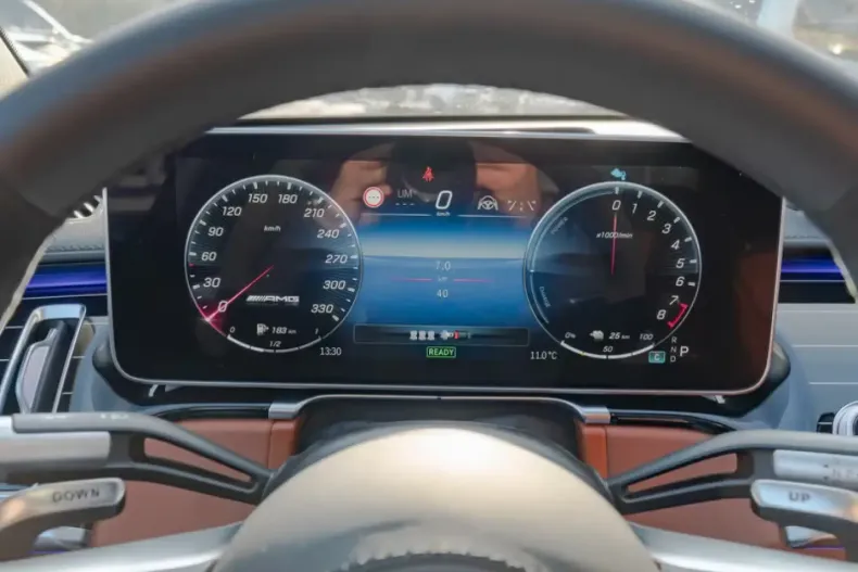 Mercedes-Benz GLS 63 din 2025 cu 14.500 km - oferta MER114259 - foto 7