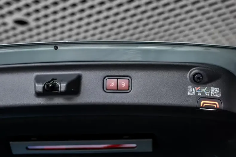 Mercedes-Benz S 63 AMG din 2024 cu 7.953 km - oferta MER114260 - foto 4