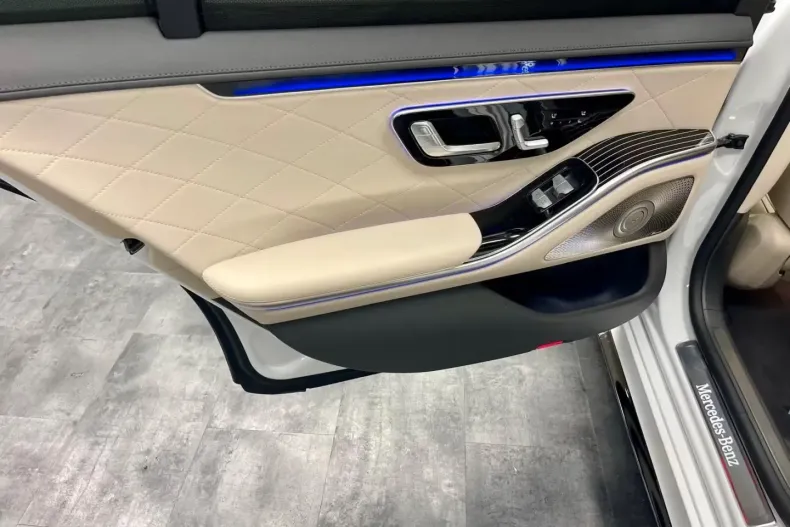 Mercedes-Benz S 580 din 2024 cu 9.165 km - oferta MER114263 - foto 6