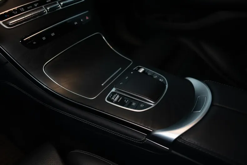 Mercedes-Benz GLC 400 din 2020 cu 75.000 km - oferta MER114269 - foto 15