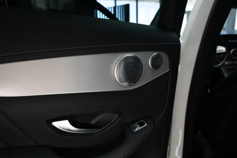 Mercedes-Benz GLC 400 din 2020 cu 75.000 km - oferta MER114269 - foto 23