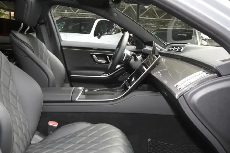 Mercedes-Benz S 580 din 2025 cu 6.400 km - oferta MER114276 - foto 16