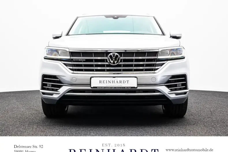 Volkswagen Touareg din 2022 cu 73.180 km - oferta VOL114281 - foto 3