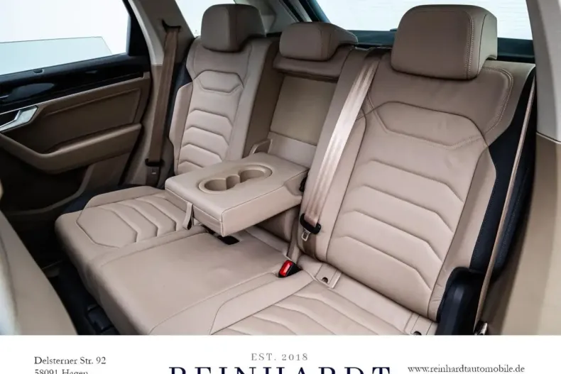 Volkswagen Touareg din 2022 cu 73.180 km - oferta VOL114281 - foto 16