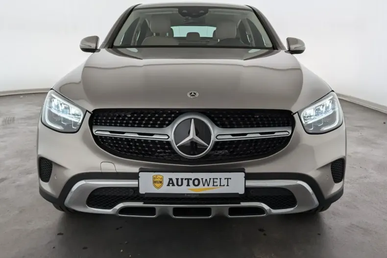 Mercedes-Benz GLC 300 din 2022 cu 70.700 km - oferta MER114299 - foto 2
