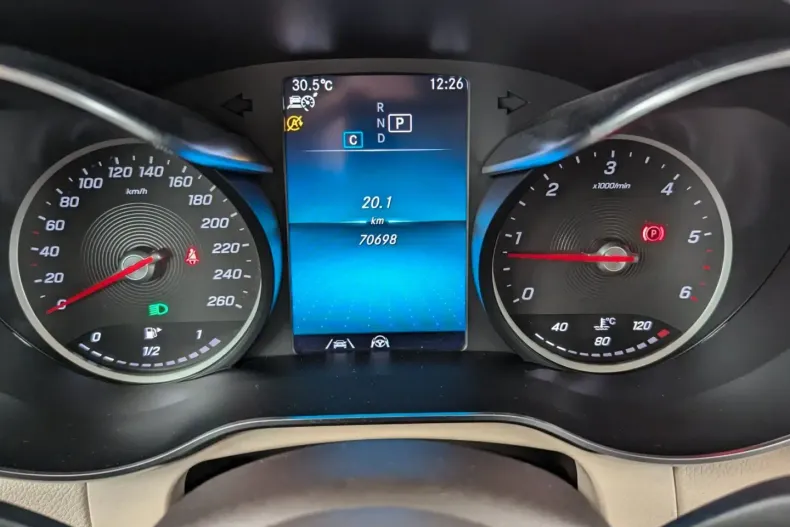 Mercedes-Benz GLC 300 din 2022 cu 70.700 km - oferta MER114299 - foto 23