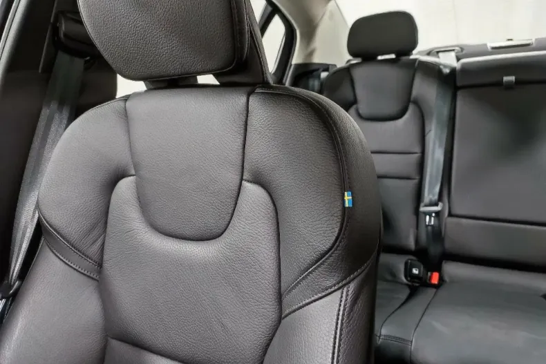 Volvo S60 din 2022 cu 19.000 km - oferta VOL114317 - foto 5