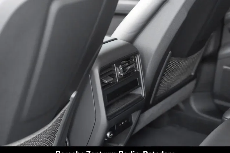 Porsche Cayenne din 2023 cu 22.562 km - oferta POR114320 - foto 24