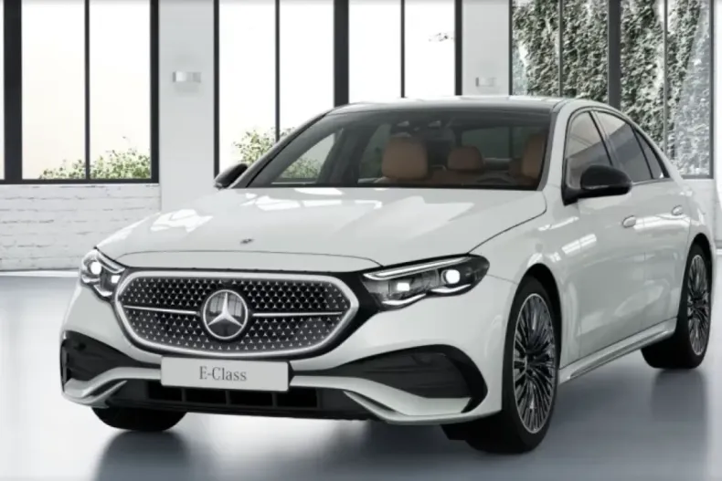 Mercedes-Benz E 300 din 2024 cu 27.374 km - oferta MER114322 - foto 1