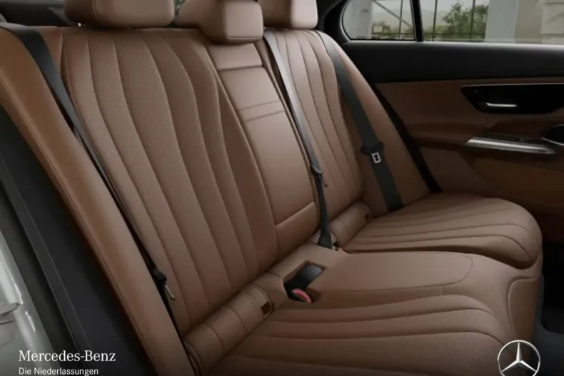 Mercedes-Benz E 300 din 2024 cu 27.374 km - oferta MER114322 - foto 7