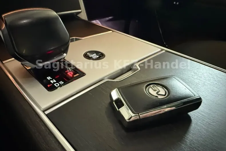 Land Rover Range Rover din 2024 cu 21.000 km - oferta LAN114334 - foto 17