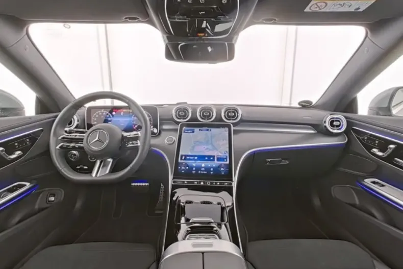 Mercedes-Benz CLE 200 din 2024 cu 18.081 km - oferta MER114335 - foto 6