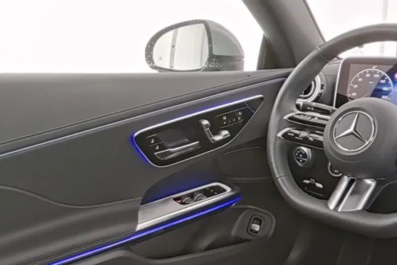 Mercedes-Benz CLE 200 din 2024 cu 18.081 km - oferta MER114335 - foto 8