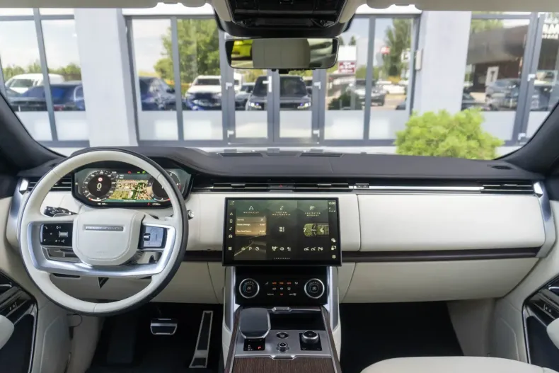 Land Rover Range Rover din 2023 cu 37.288 km - oferta LAN114339 - foto 16