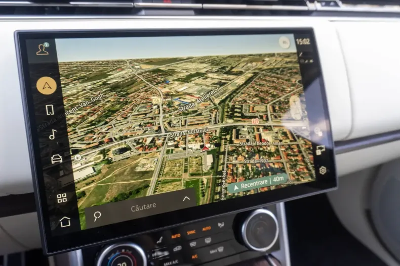 Land Rover Range Rover din 2023 cu 37.288 km - oferta LAN114339 - foto 21