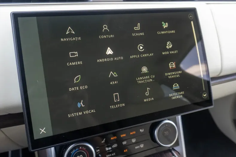 Land Rover Range Rover din 2023 cu 37.288 km - oferta LAN114339 - foto 24