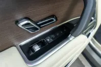 Land Rover Range Rover din 2023 cu 37.288 km - oferta LAN114339 - foto 36