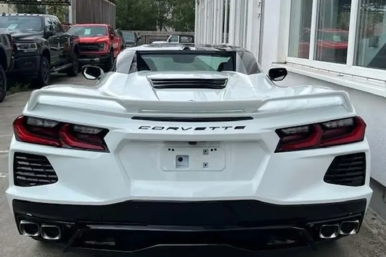 Corvette C8 din 2024 cu 6.900 km - oferta COR114346 - foto 9