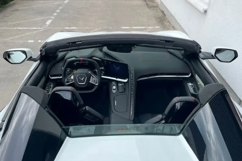 Corvette C8 din 2024 cu 6.900 km - oferta COR114346 - foto 14