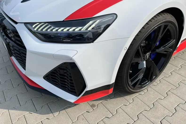 Audi RS6 din 2023 cu 1.501 km - oferta AUD114354 - foto 2