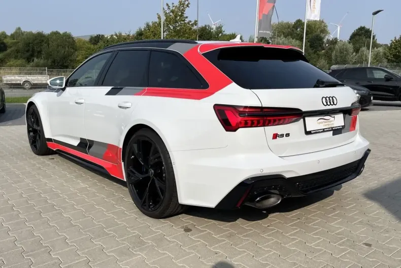 Audi RS6 din 2023 cu 1.501 km - oferta AUD114354 - foto 8