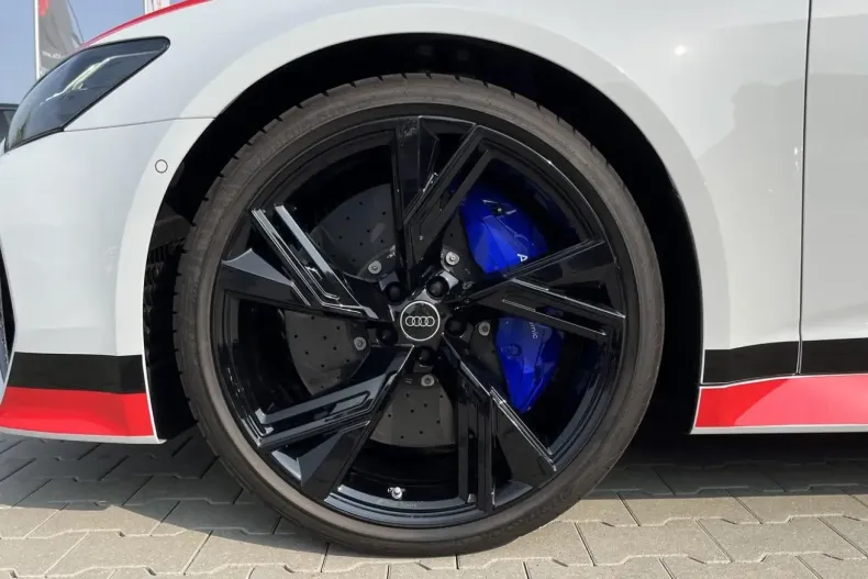 Audi RS6 din 2023 cu 1.501 km - oferta AUD114354 - foto 24