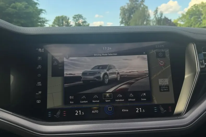 Volkswagen Touareg din 2021 cu 84.500 km - oferta VOL114358 - foto 32