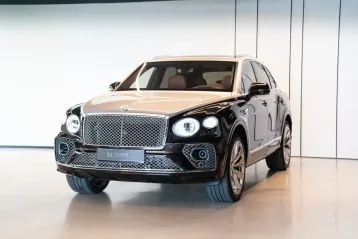 Bentley Bentayga din 2023 - oferta BEN114364