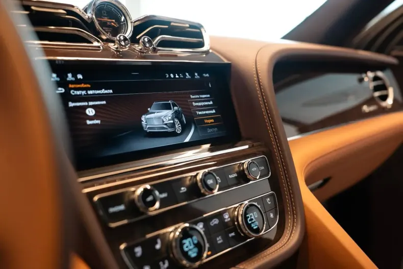 Bentley Bentayga din 2023 cu 19.562 km - oferta BEN114364 - foto 11