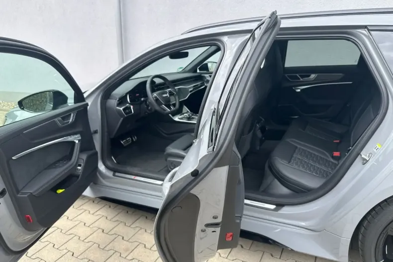 Audi RS6 din 2024 cu 16.000 km - oferta AUD114366 - foto 21