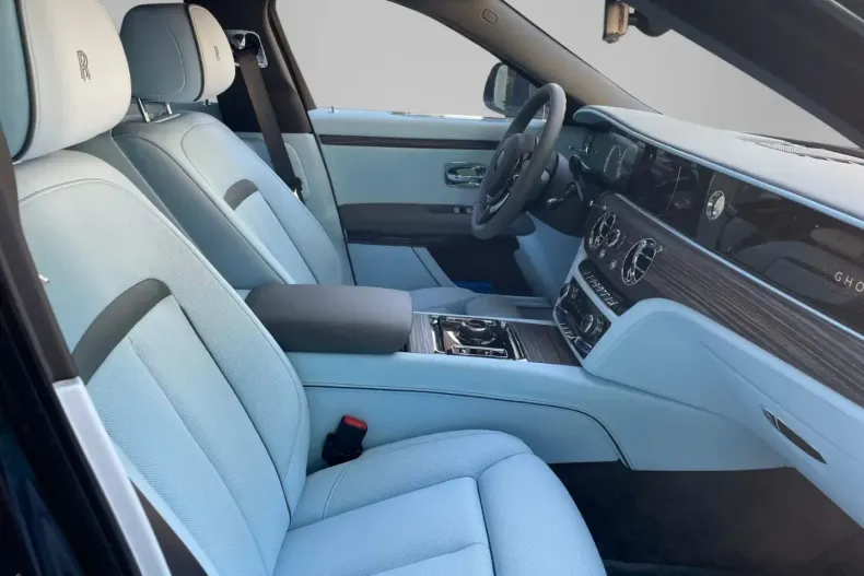 Rolls-Royce Ghost din 2023 cu 3.800 km - oferta ROL114367 - foto 16