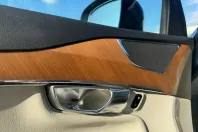 Volvo XC90 din 2021 cu 83.490 km - oferta VOL114369 - foto 19