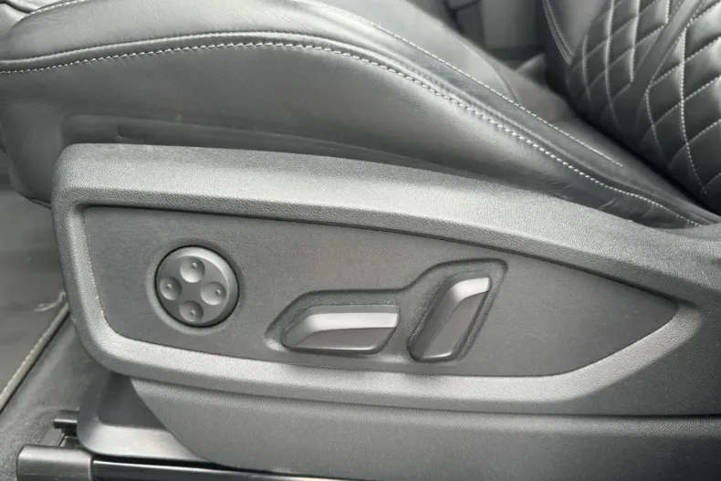 Audi Q5 din 2020 cu 73.545 km - oferta AUD114370 - foto 13