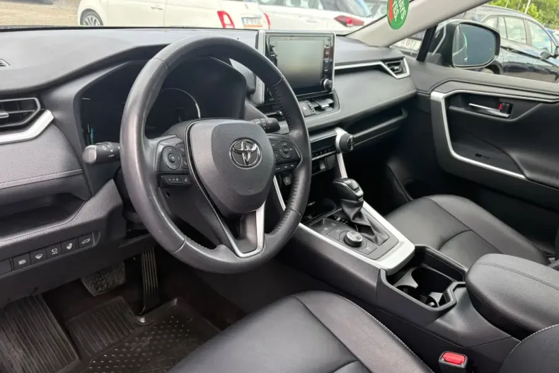 Toyota RAV4 din 2021 cu 117.350 km - oferta TOY114372 - foto 5