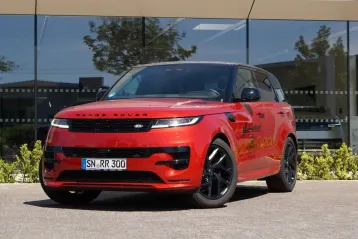 Land Rover Range Rover Sport din 2024 - oferta LAN114373
