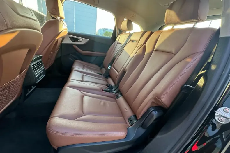 Audi Q7 din 2020 cu 60.240 km - oferta AUD114375 - foto 14