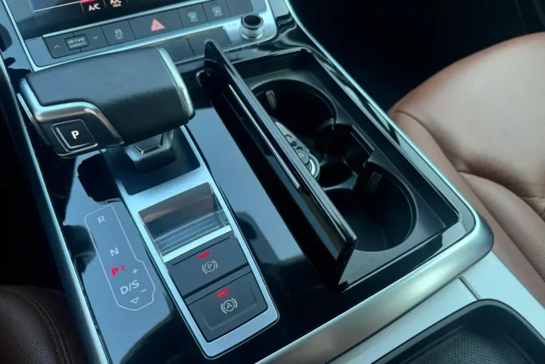 Audi Q7 din 2020 cu 60.240 km - oferta AUD114375 - foto 18