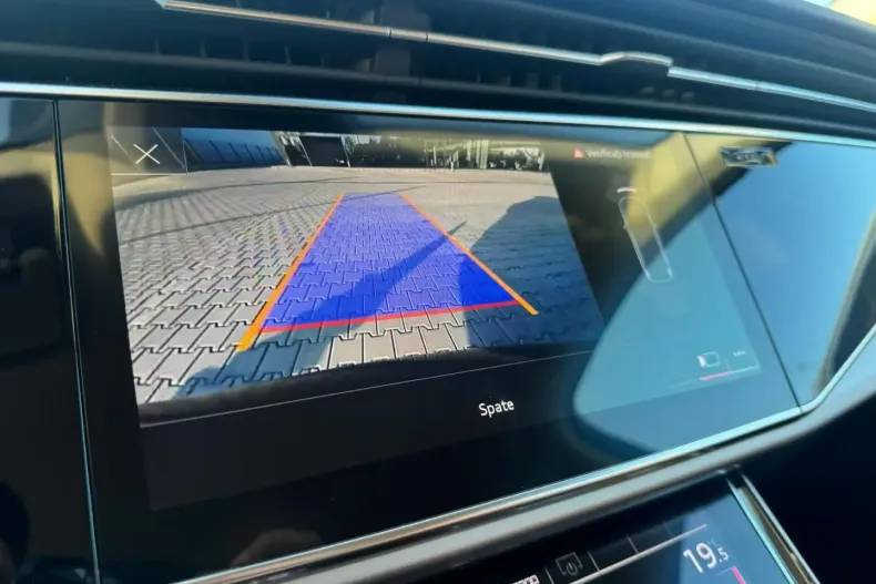 Audi Q7 din 2020 cu 60.240 km - oferta AUD114375 - foto 25