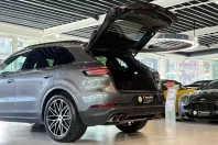 Porsche Cayenne din 2024 cu 40.000 km - oferta POR114376 - foto 8