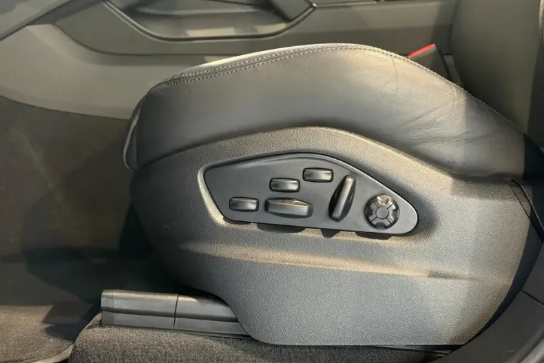 Porsche Cayenne din 2024 cu 40.000 km - oferta POR114376 - foto 12