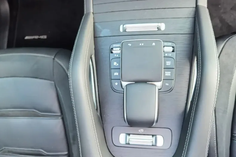 Mercedes-Benz GLE 63 AMG din 2023 cu 9.250 km - oferta MER114380 - foto 20