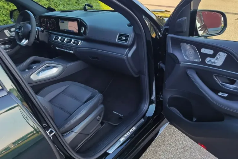 Mercedes-Benz GLE 63 AMG din 2023 cu 9.250 km - oferta MER114380 - foto 27