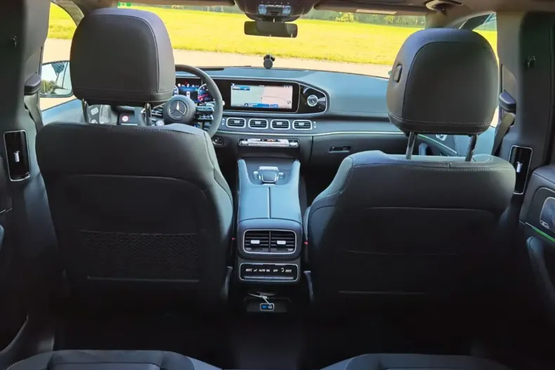 Mercedes-Benz GLE 63 AMG din 2023 cu 9.250 km - oferta MER114380 - foto 32