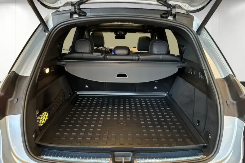 Mercedes-Benz GLE 63 AMG din 2024 cu 4.750 km - oferta MER114382 - foto 7