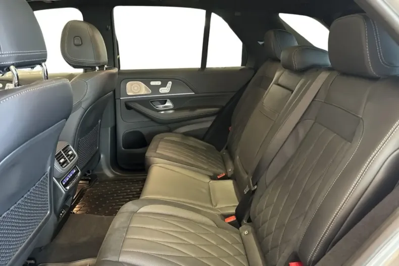Mercedes-Benz GLE 63 AMG din 2024 cu 4.750 km - oferta MER114382 - foto 15