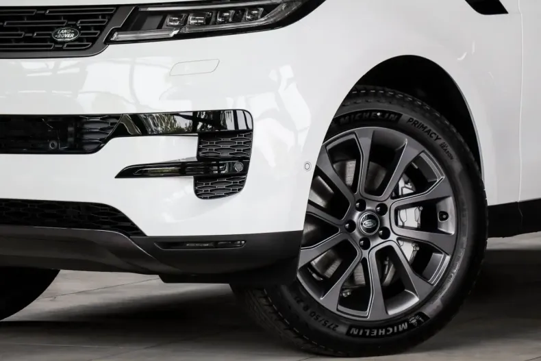 Land Rover Range Rover Sport din 2025 cu 1.500 km - oferta LAN114383 - foto 3