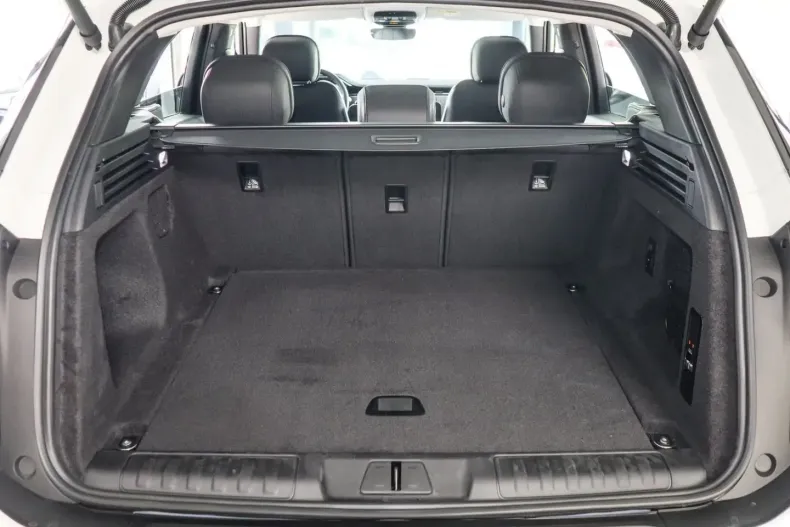 Land Rover Range Rover Sport din 2025 cu 1.500 km - oferta LAN114383 - foto 7