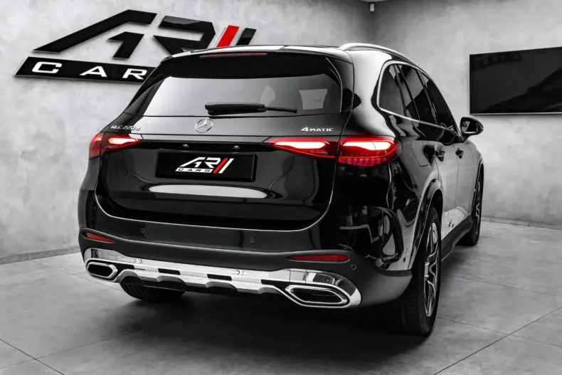 Mercedes-Benz GLC 220 din 2023 cu 5.500 km - oferta MER114385 - foto 2